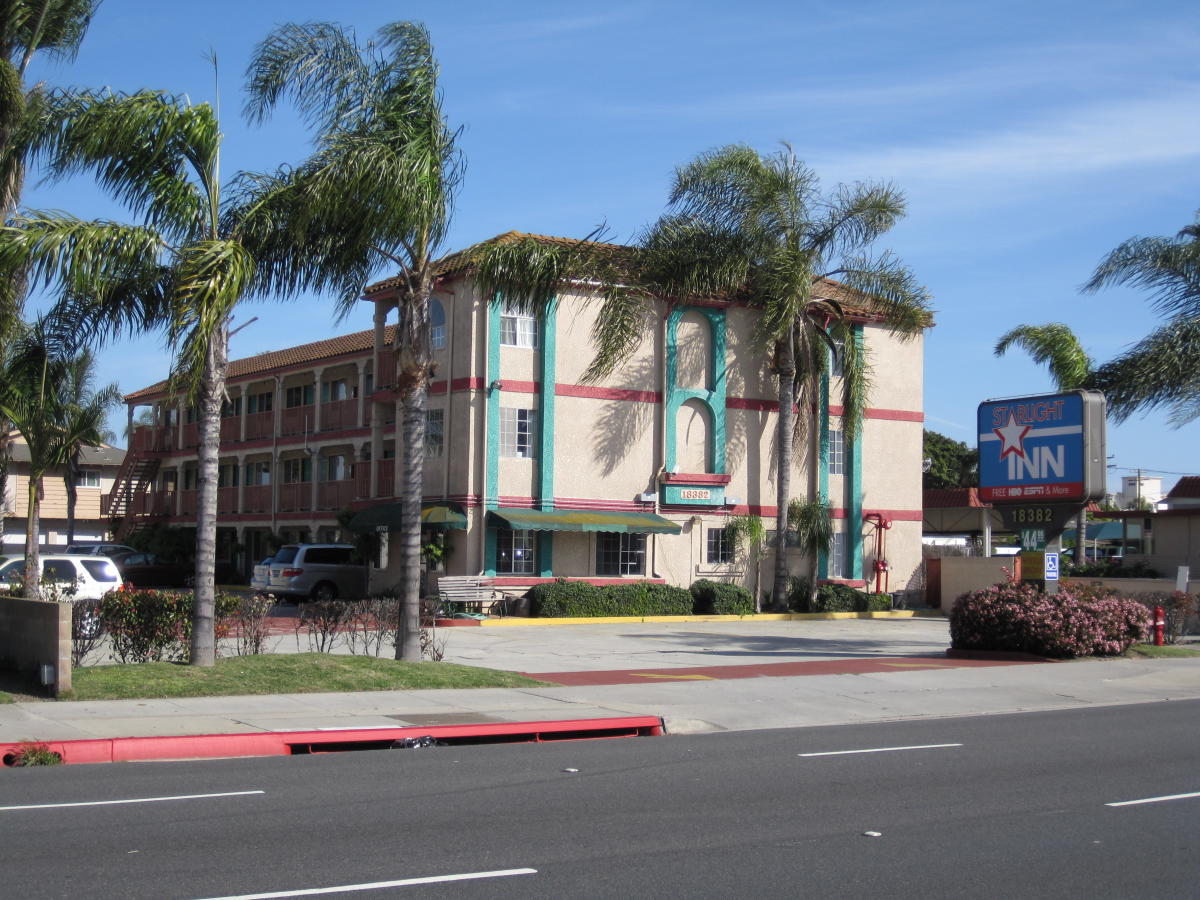 Starlight Inn Huntington Beach Ca