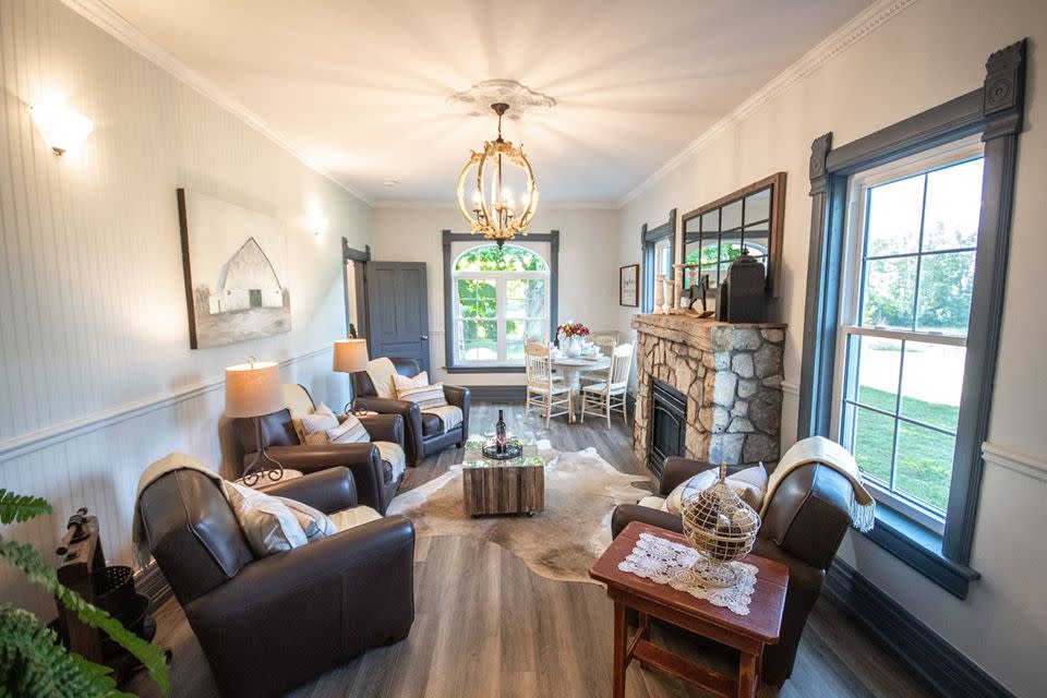 The Farmhouse at the Burning Kiln Winery