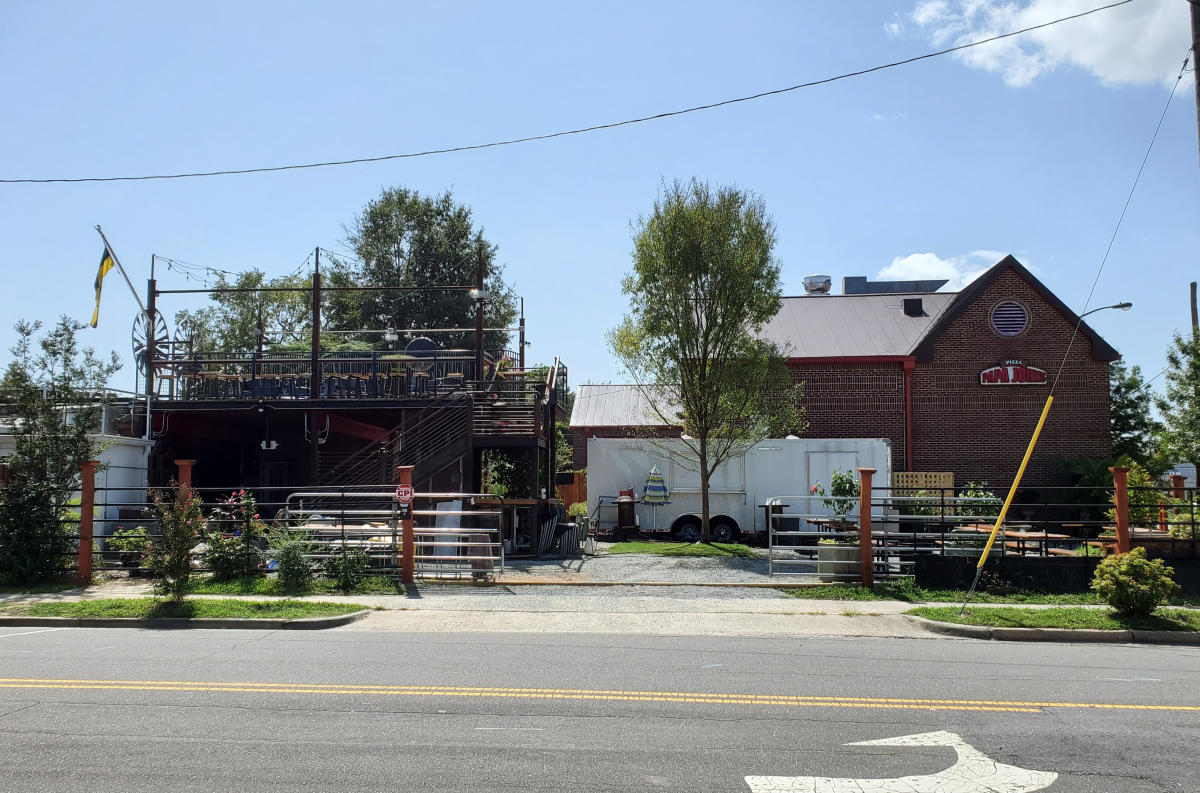 Franklin Motors Beer Garden & Gastropub