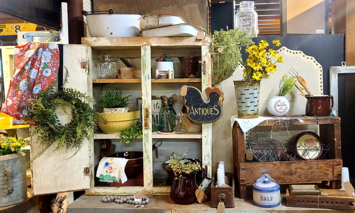 Warehouse 41 Vintage Market