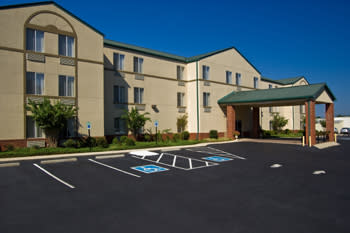 Best Western Russellville Hotel & Suites
