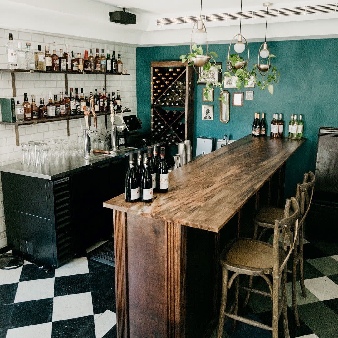 Old Hat Bar Alexandria, VA 22314