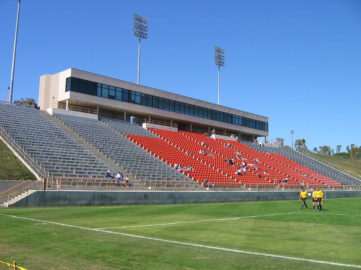 titan-stadium-cal-state-fullerton-fullerton-ca-92831