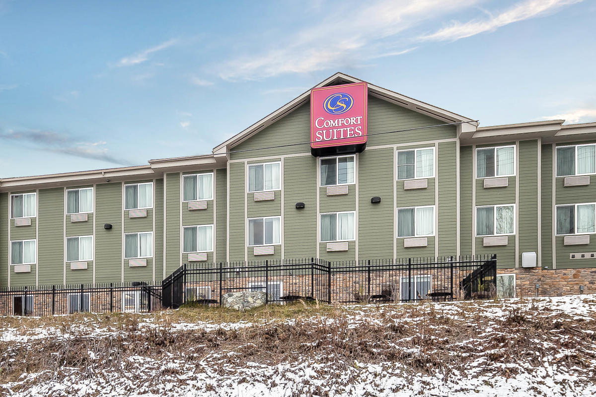 Comfort Suites Anchorage International Airport