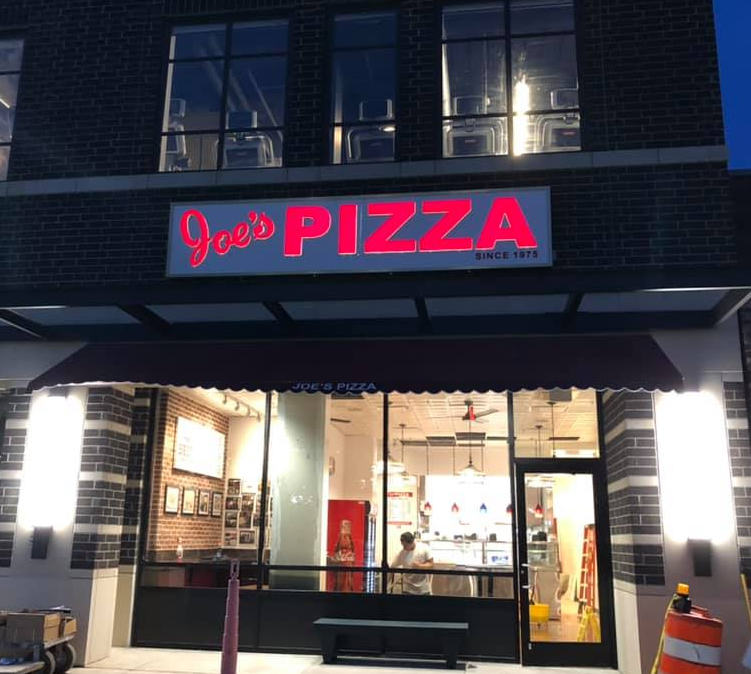 Joe's Pizza