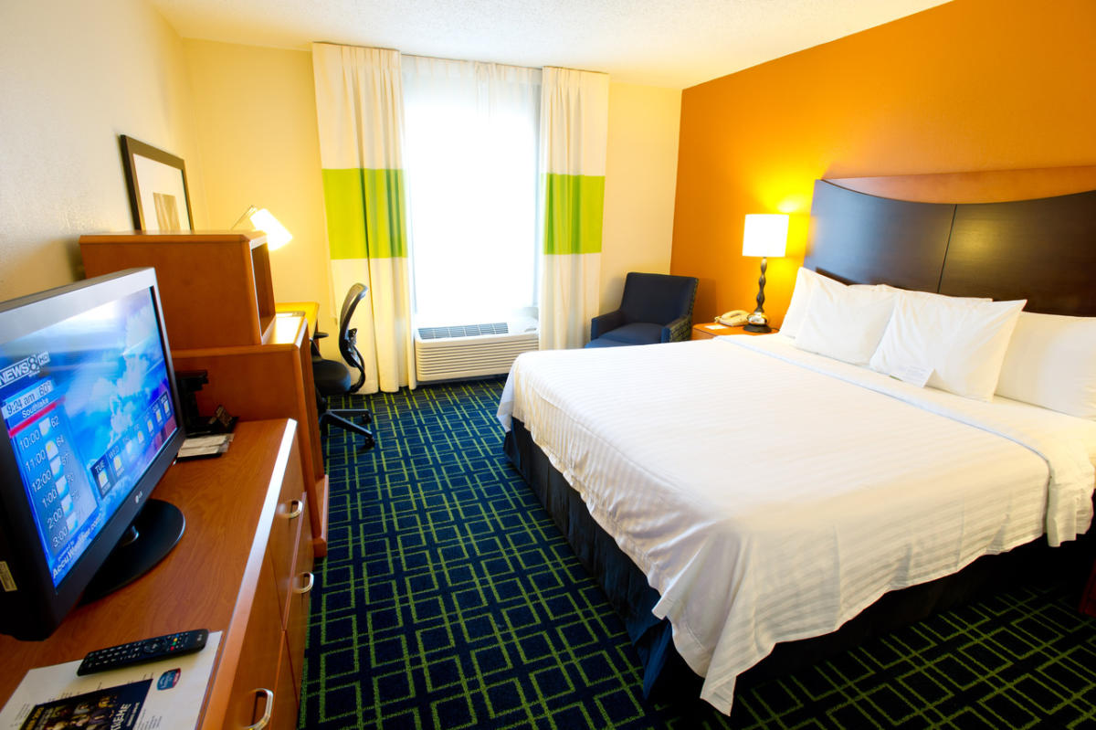 Fairfield Inn & Suites by Marriott