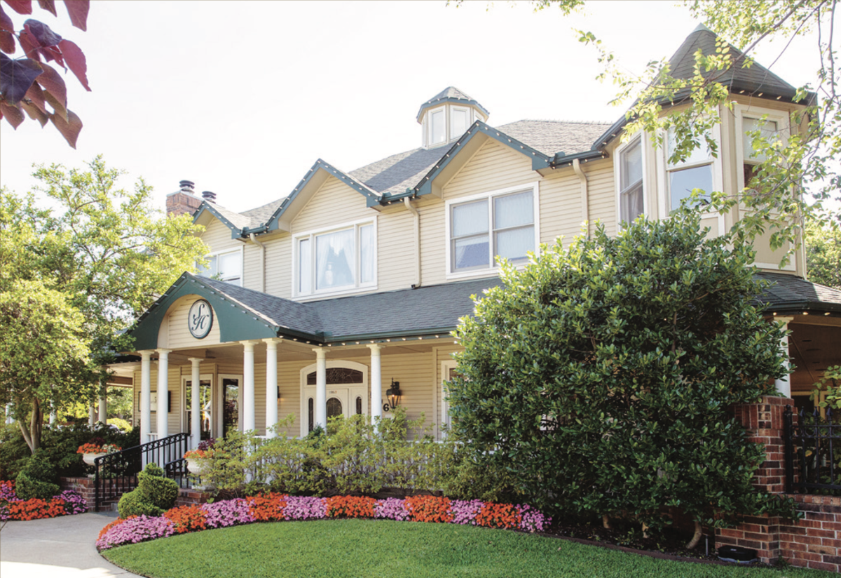 Sanford House Inn & Spa