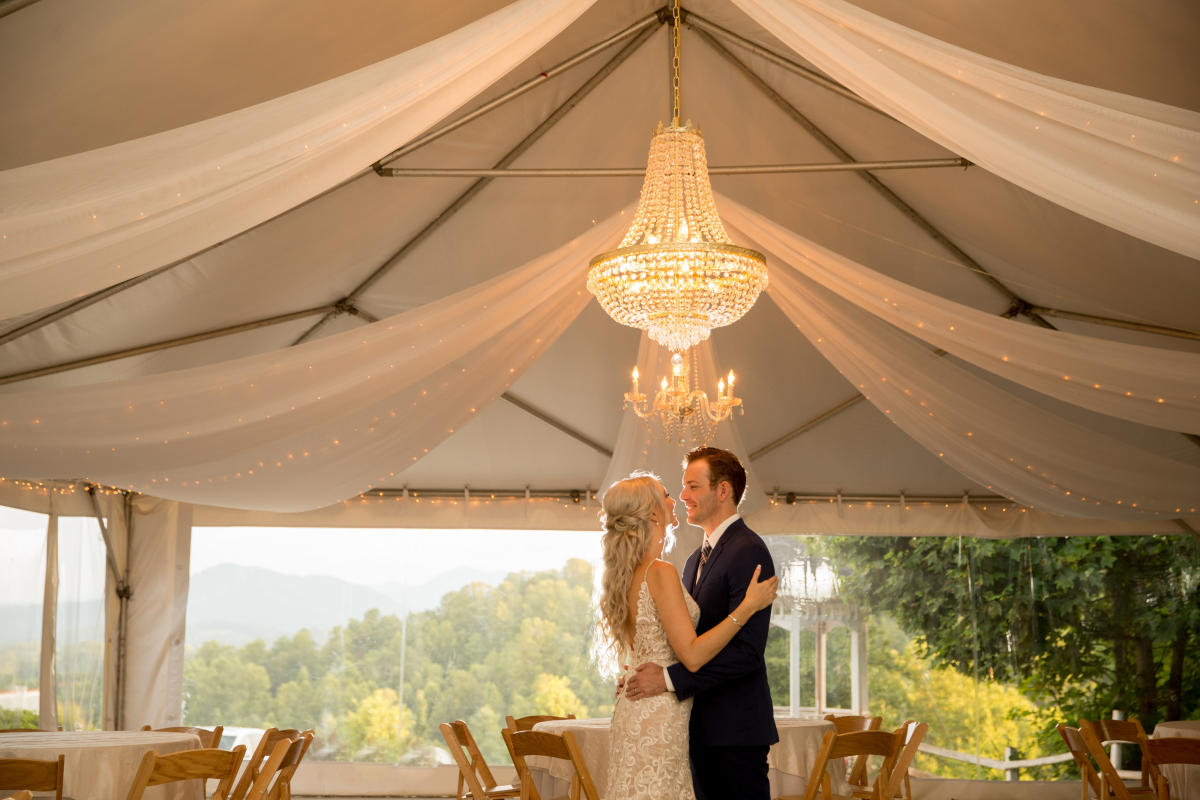 Longleaf Vineyard Asheville, NC's Wedding Planning Site