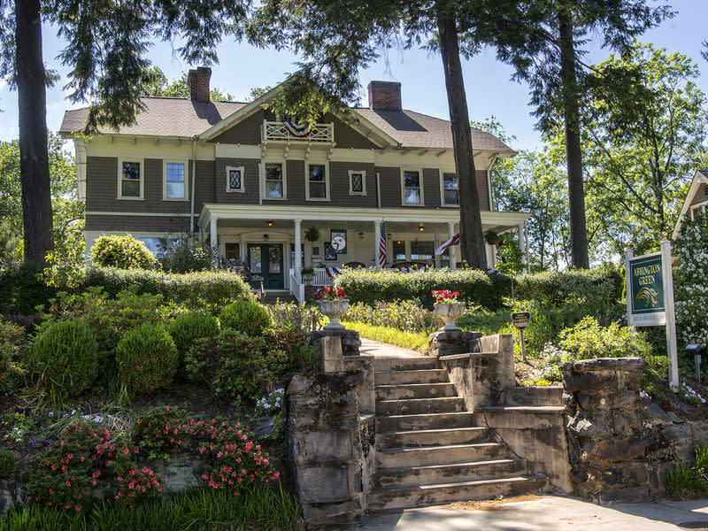 Abbington Green Bed and Breakfast Inn Asheville, NC's Official Travel