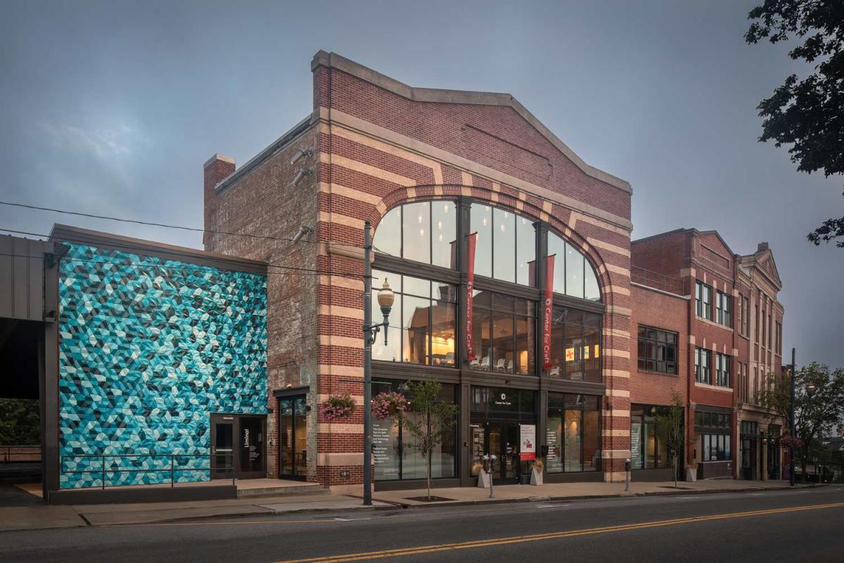 Center for Craft Asheville, NC's Official Travel Site