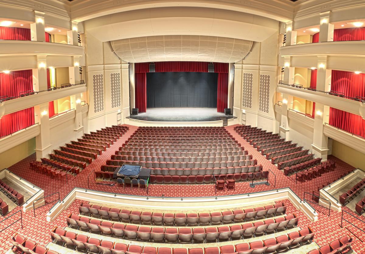 the-classic-center-theatre