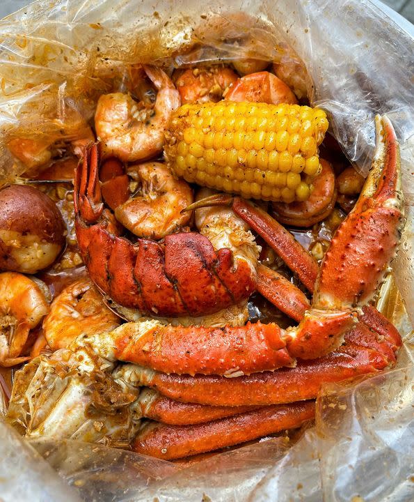 Hook And Reel Seafood Boil Recipe Banana breads