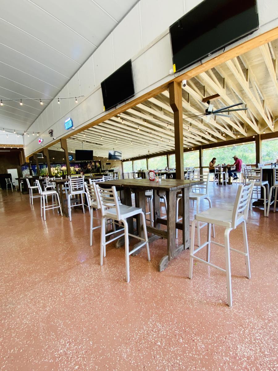 Pine Tree Lodge Beaumont TX 77705 pine-tree-lodge-beaumont-tx-77705