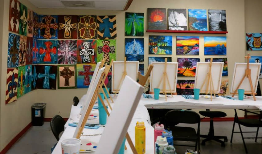 Painting With a Twist Beaumont, TX 77706