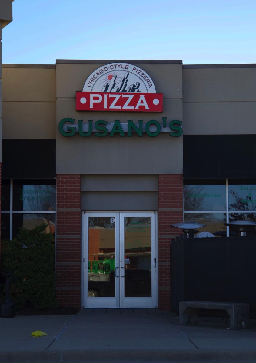 Gusano's Chicago Style Pizzeria