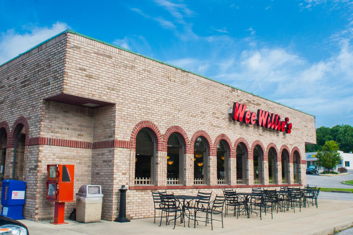 Wee Willie's | Bloomington, IN 47404