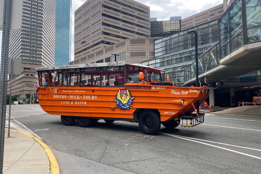 duck boat tours prudential center
