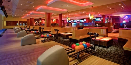 Kings Dining & Entertainment - Boston Back Bay - Boston MA, 02115