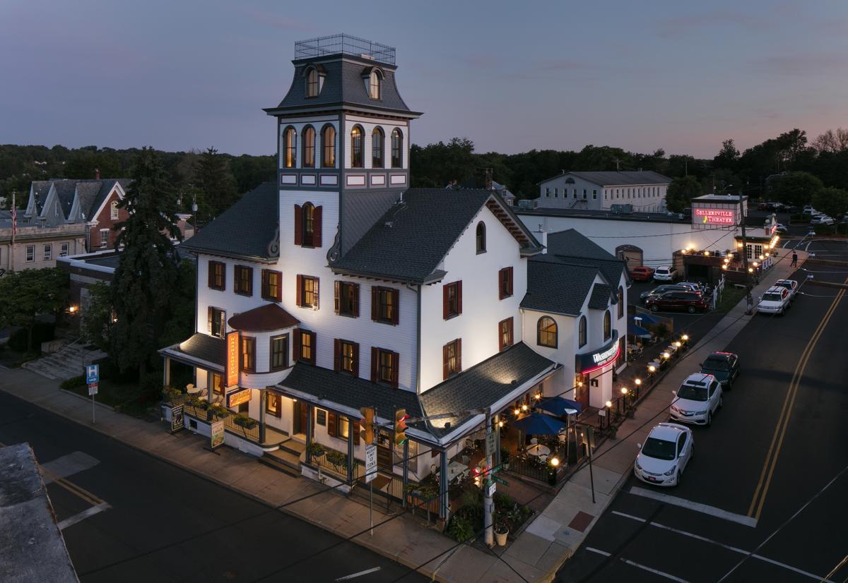 Washington House Hotel & Restaurant