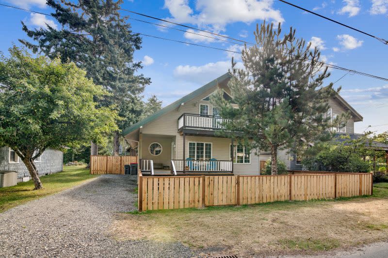 Beach Walk Vacation Homes Cannon Beach, OR