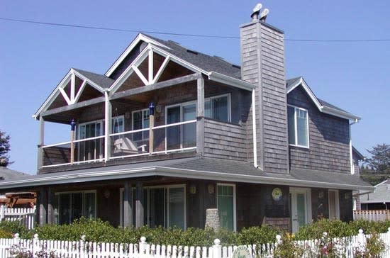 Ocean Spray Inn