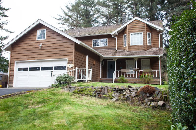 Spruce Street Retreat - Cannon Beach Vacation Rentals