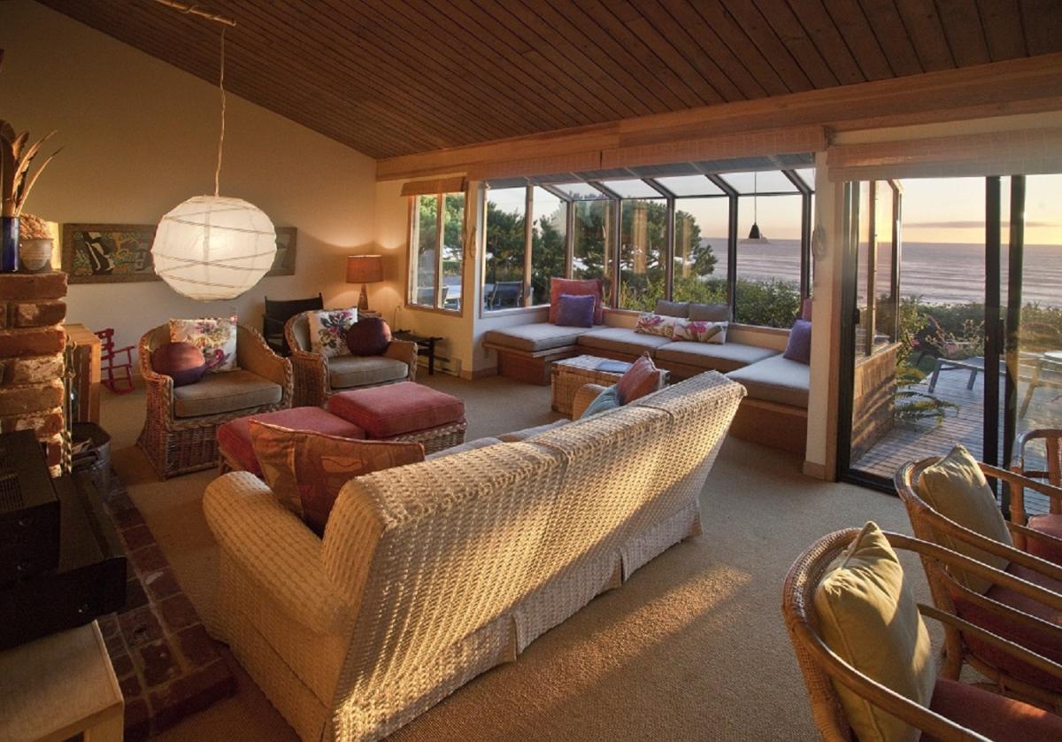 Arch Cape Escape - Starfish Vacation Rentals