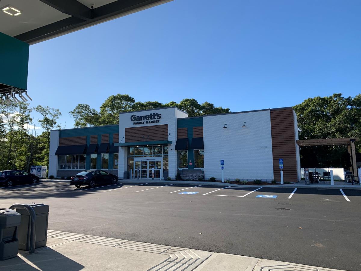 Garrett's Family Market