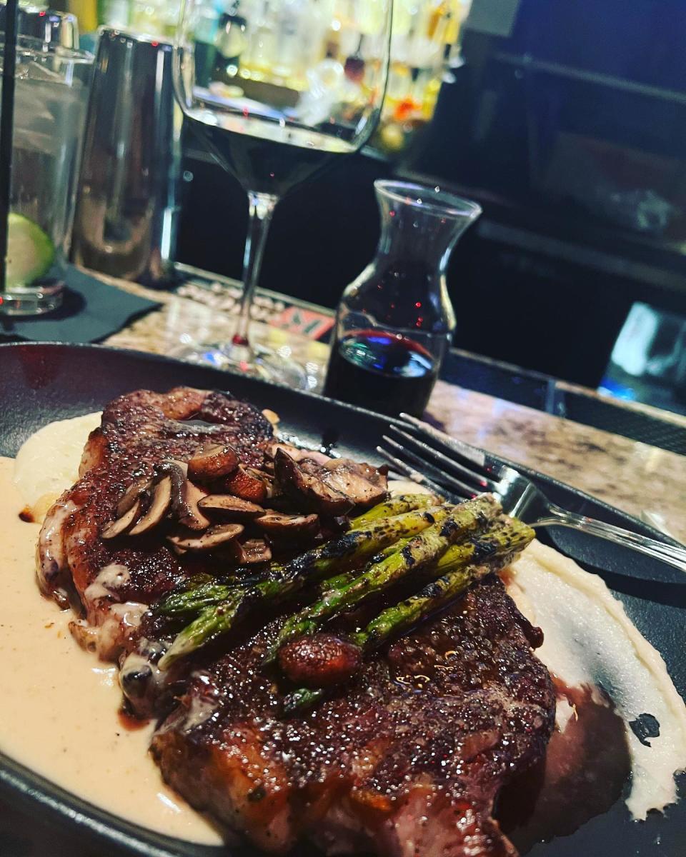 Pesto's Italian Kitchen and Wine Bar Chandler, AZ 85224