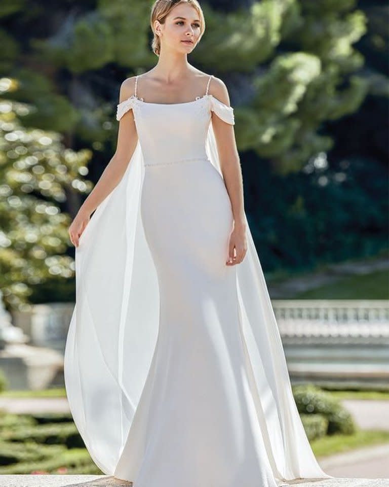 Avenir bridal boutique clearance