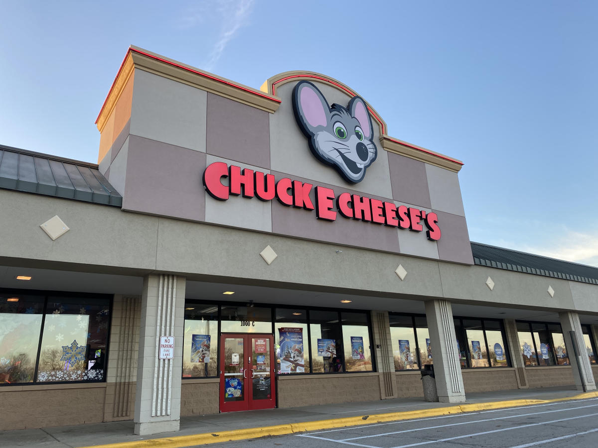 Chuck E. Cheese Streamwood