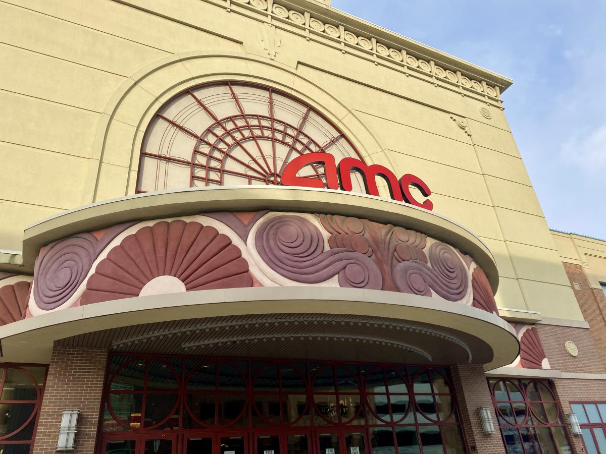 AMC Loews TheaterStreets of Woodfield