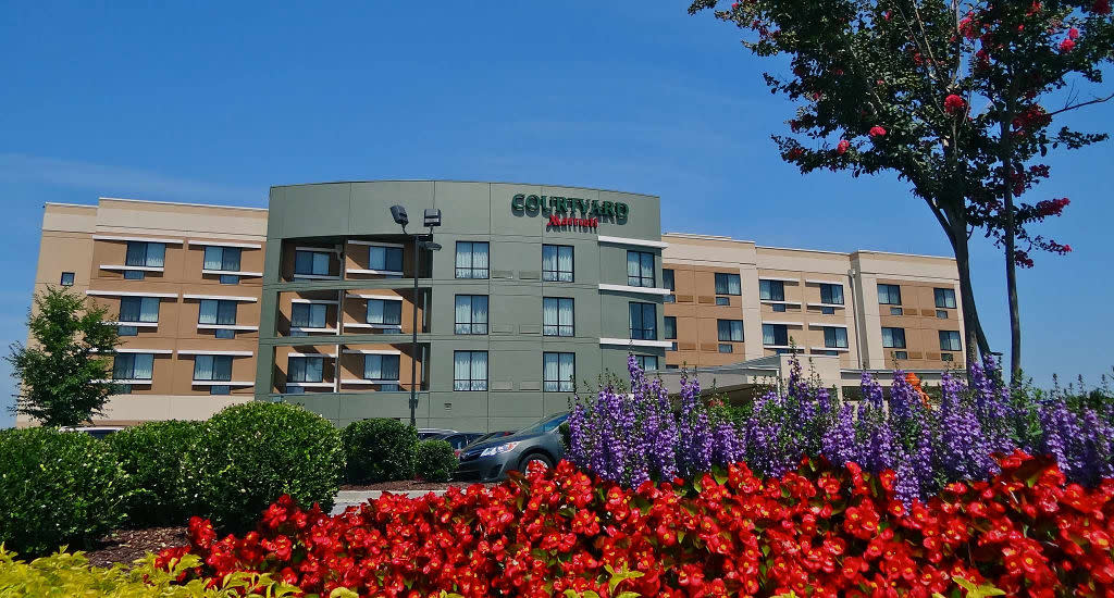 Courtyard By Marriott