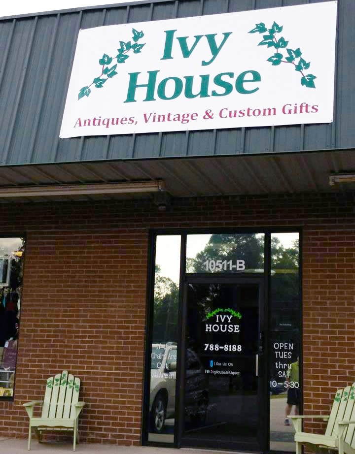 Ivy House Antiques Mall Pontiac, SC 29045
