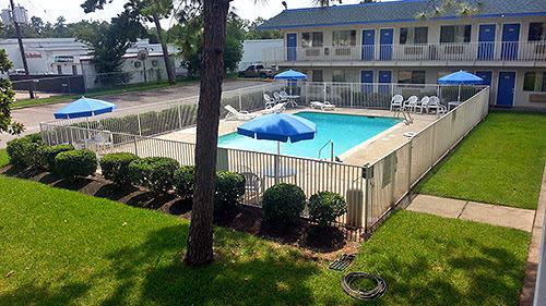 Motel 6