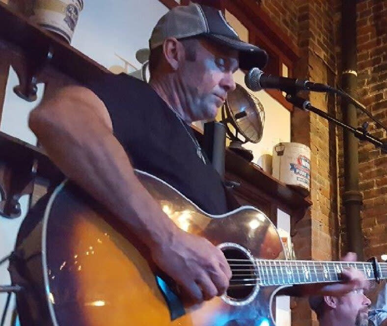 Live Music By Bobby Webb And Friends Beaufort NC Events live-music-by-bobby-webb-and-friends-beaufort-nc-events