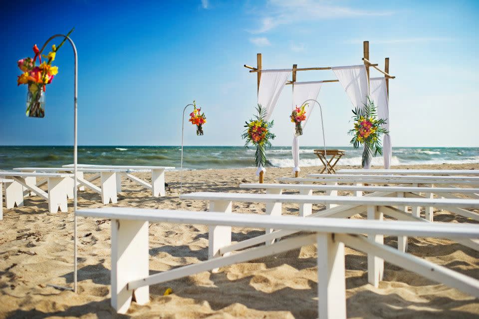 Island Essentials Tents & Events Emerald Isle, NC