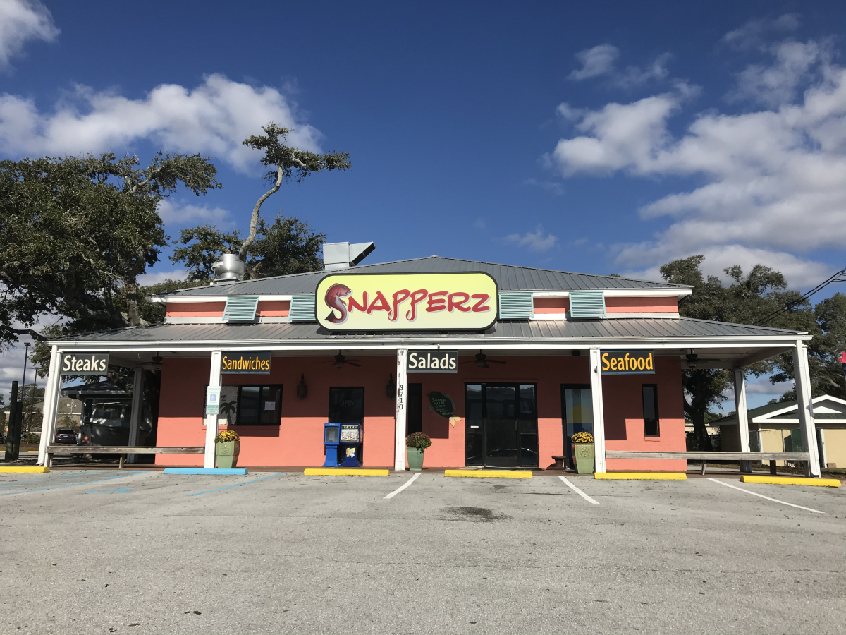 Snapperz Grill & Steam Bar Morehead City, NC