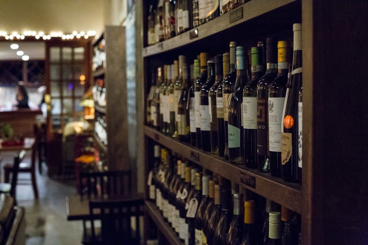 Stoney's Wine Lounge