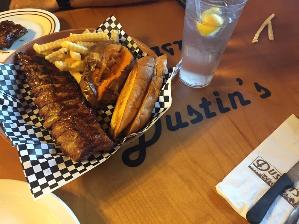 Dustin's BBQ Port Orange, FL 32119