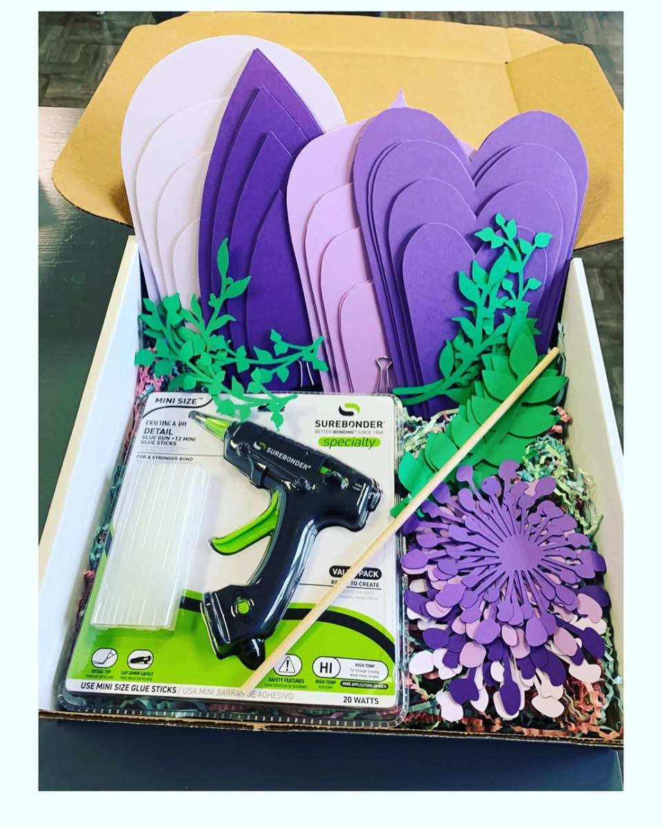 Cookie's Paper Petals, LLC.