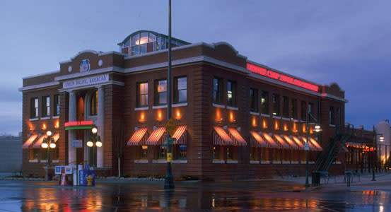 Denver Chophouse &amp; Brewery