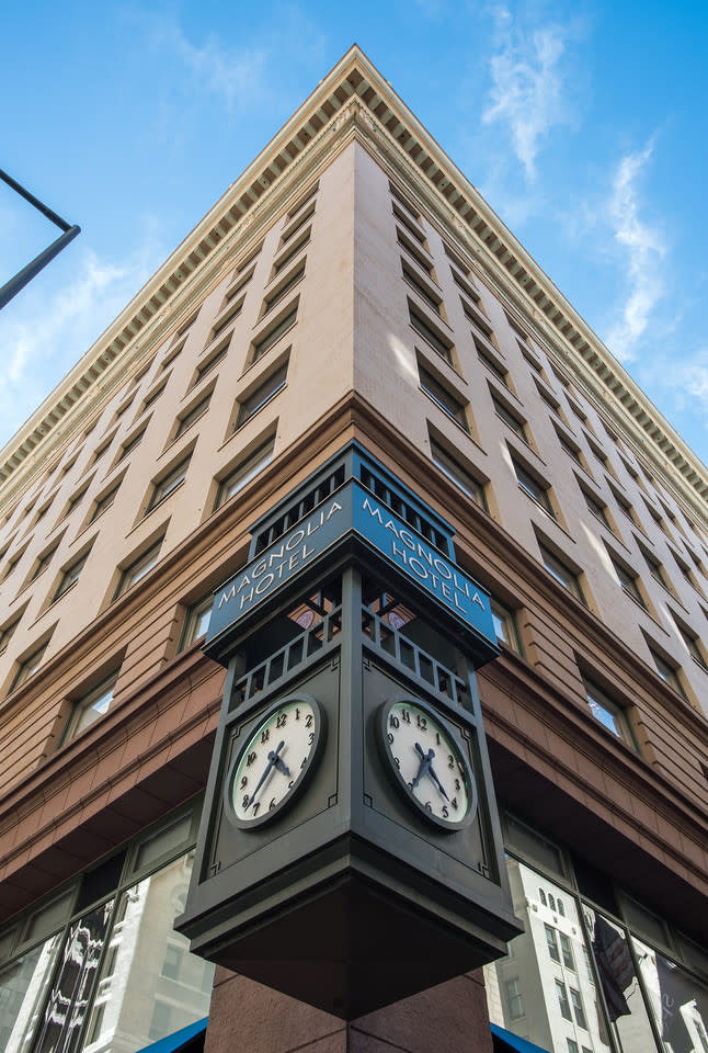 Magnolia Hotel Denver, a Tribute Portfolio Hotel