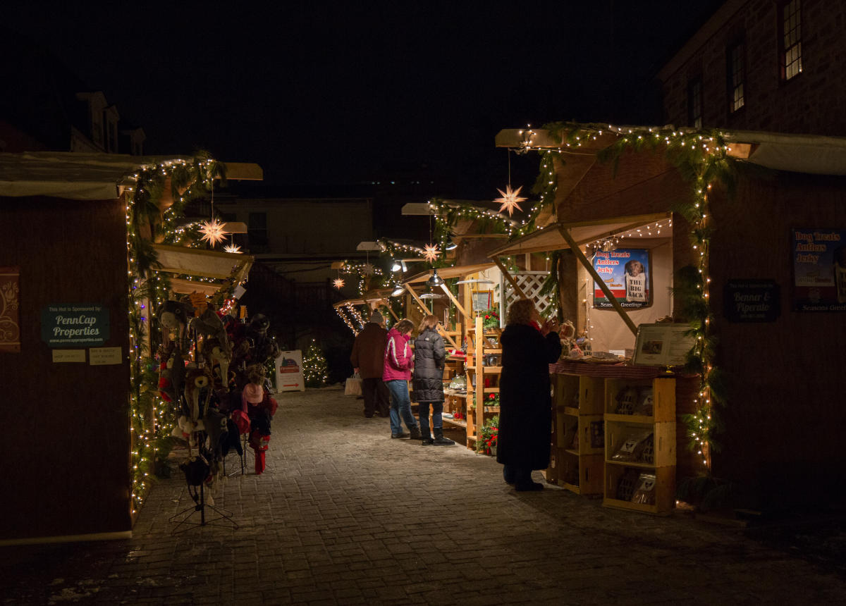 Southern Lehigh 2022 Seniorsr Christmas City Christmas City Village