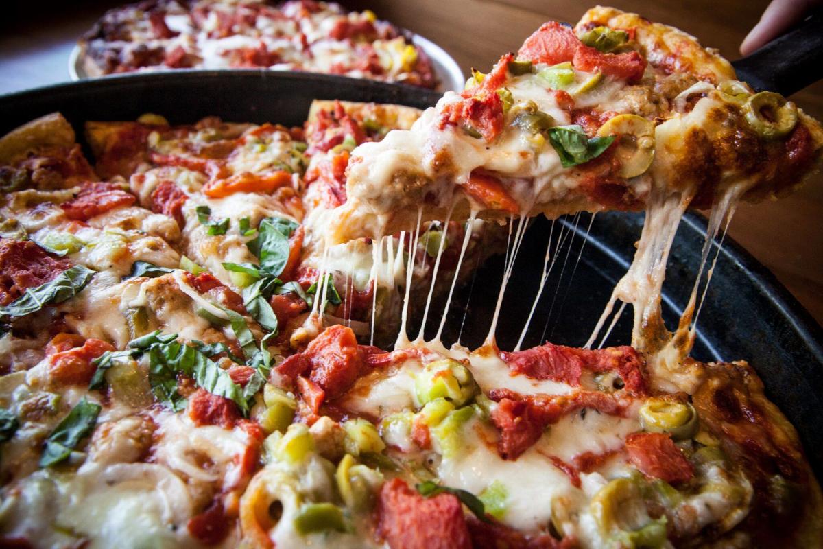 4 Off any 16" Beer Barrel Pizza