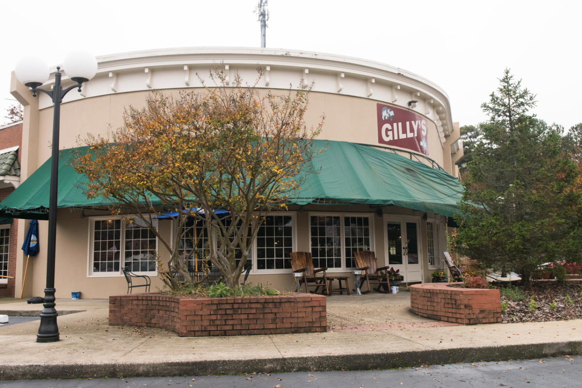 Gilly's Atlanta, GA