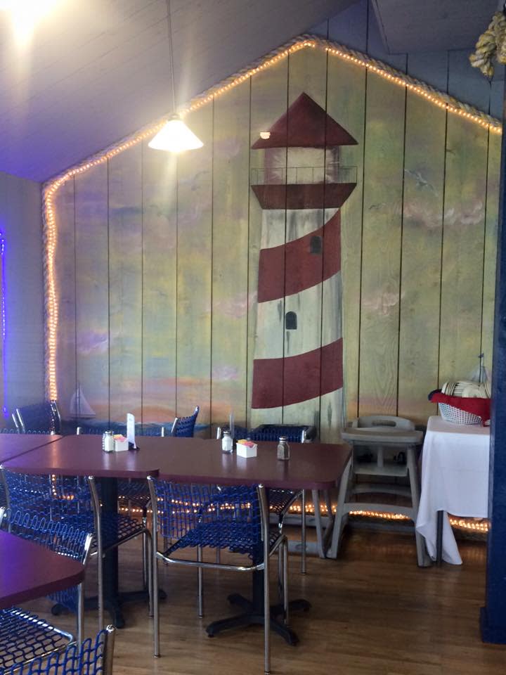 Mariners Cafe at Jamestown Marina