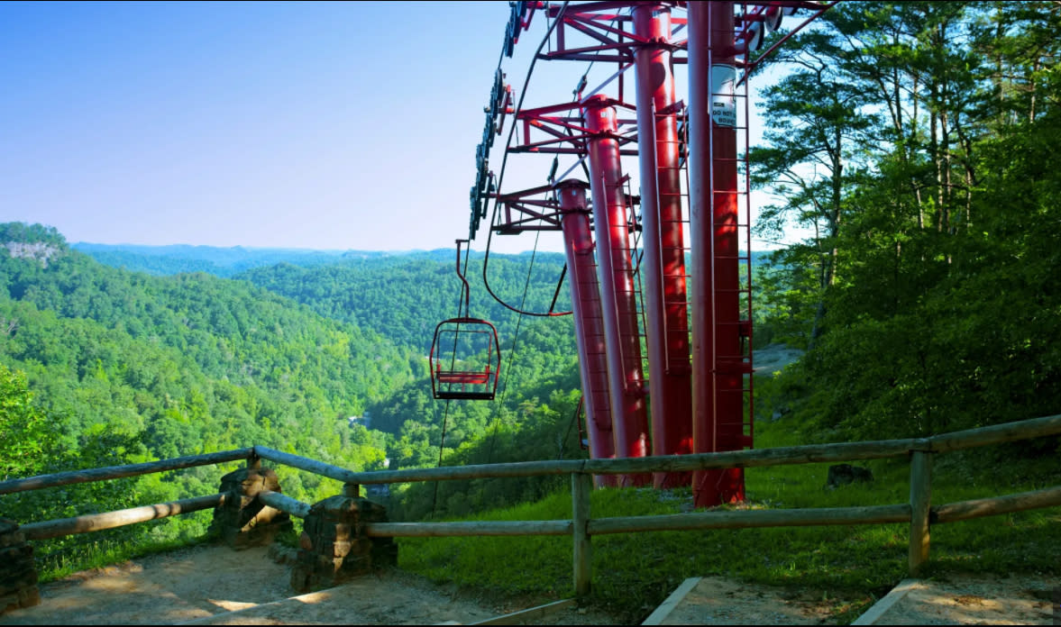 Natural Bridge Skylift & Gift Shop