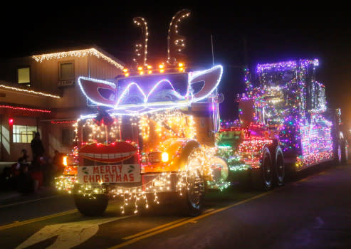Trucker S Christmas Parade