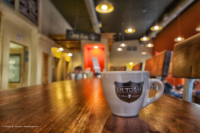 The Alchemist Coffee House The Cracked Mug Coffee House / Southern